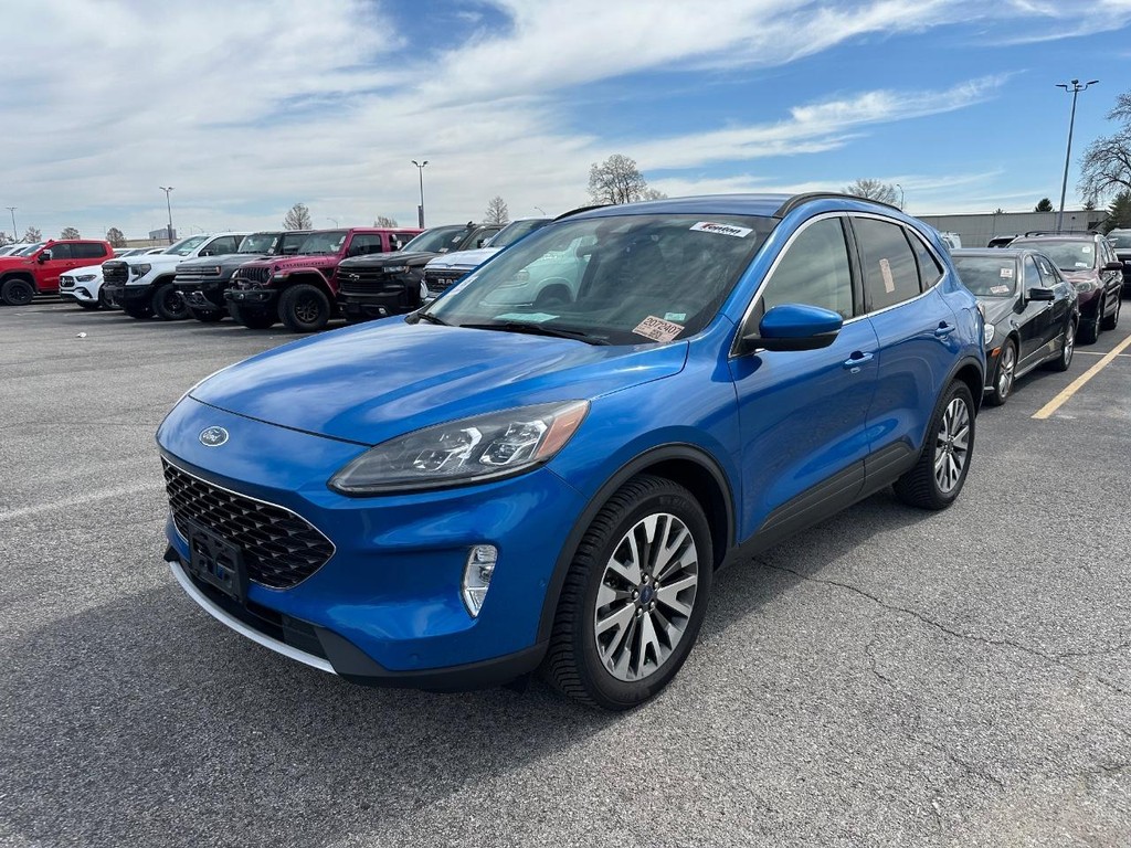 Ford Escape Vehicle Full-screen Gallery Image 9