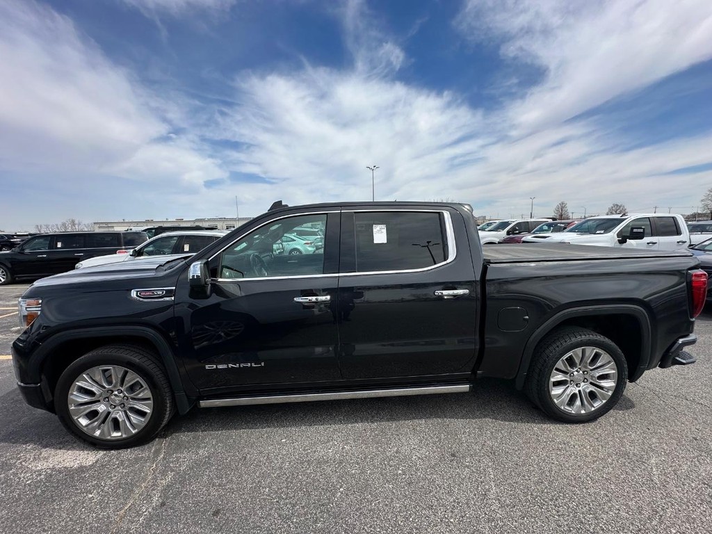 GMC Sierra 1500 Vehicle Full-screen Gallery Image 6