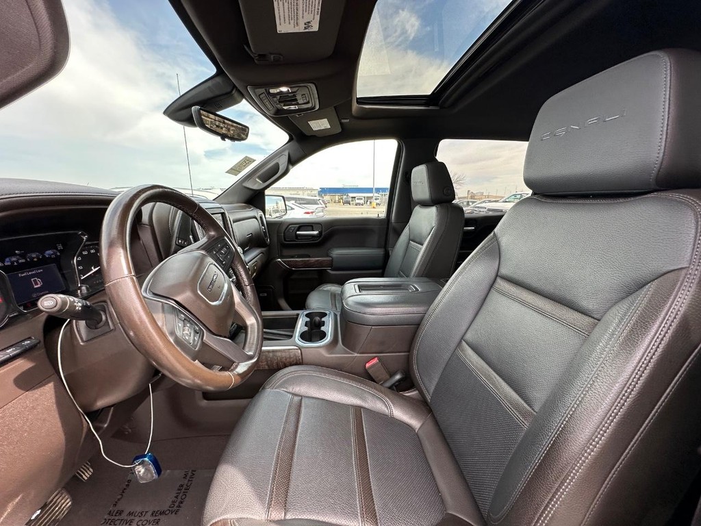 GMC Sierra 1500 Vehicle Full-screen Gallery Image 12