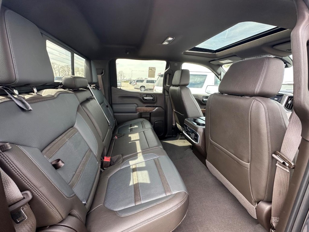 GMC Sierra 1500 Vehicle Full-screen Gallery Image 19