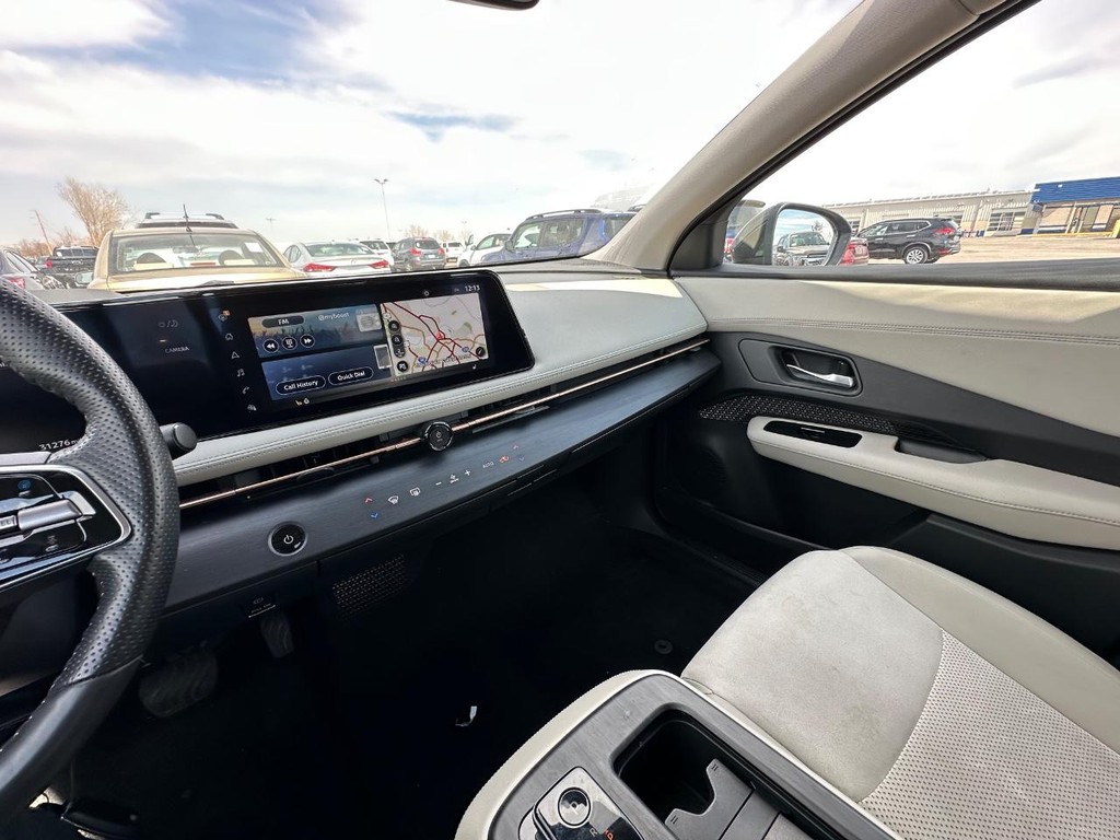 Nissan Ariya Vehicle Full-screen Gallery Image 16