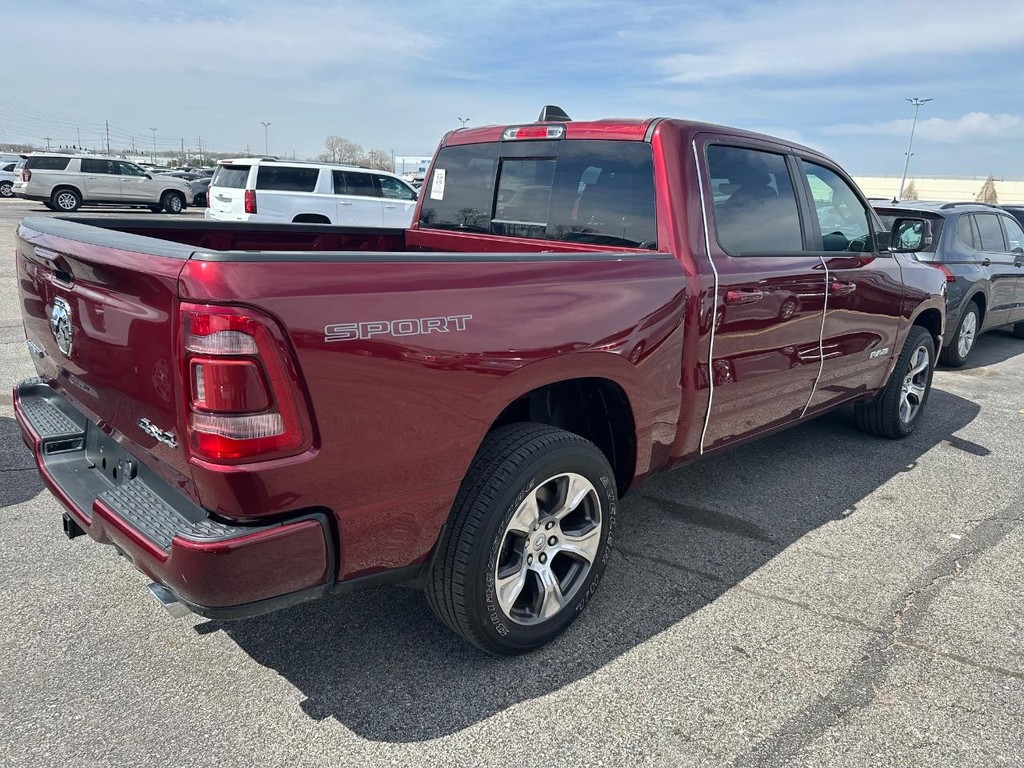 Ram 1500 Vehicle Full-screen Gallery Image 3