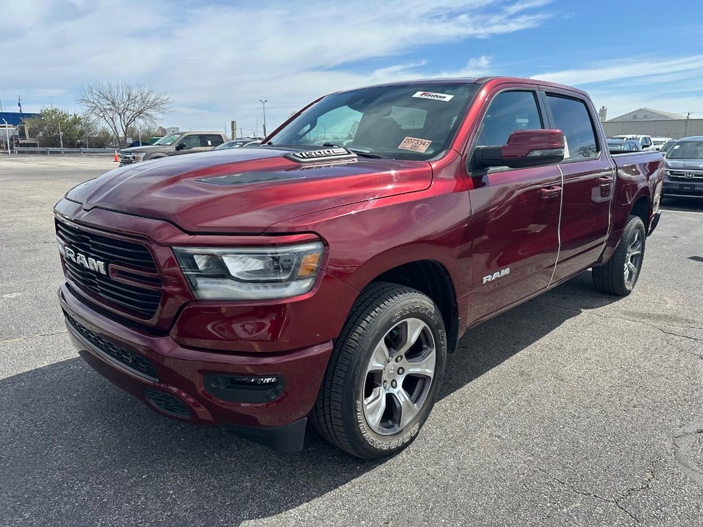 Ram 1500 Vehicle Full-screen Gallery Image 9