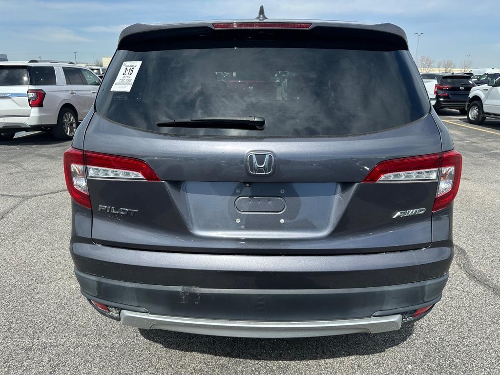 Honda Pilot Vehicle Full-screen Gallery Image 4