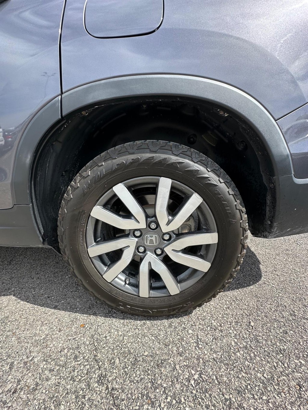 Honda Pilot Vehicle Full-screen Gallery Image 10