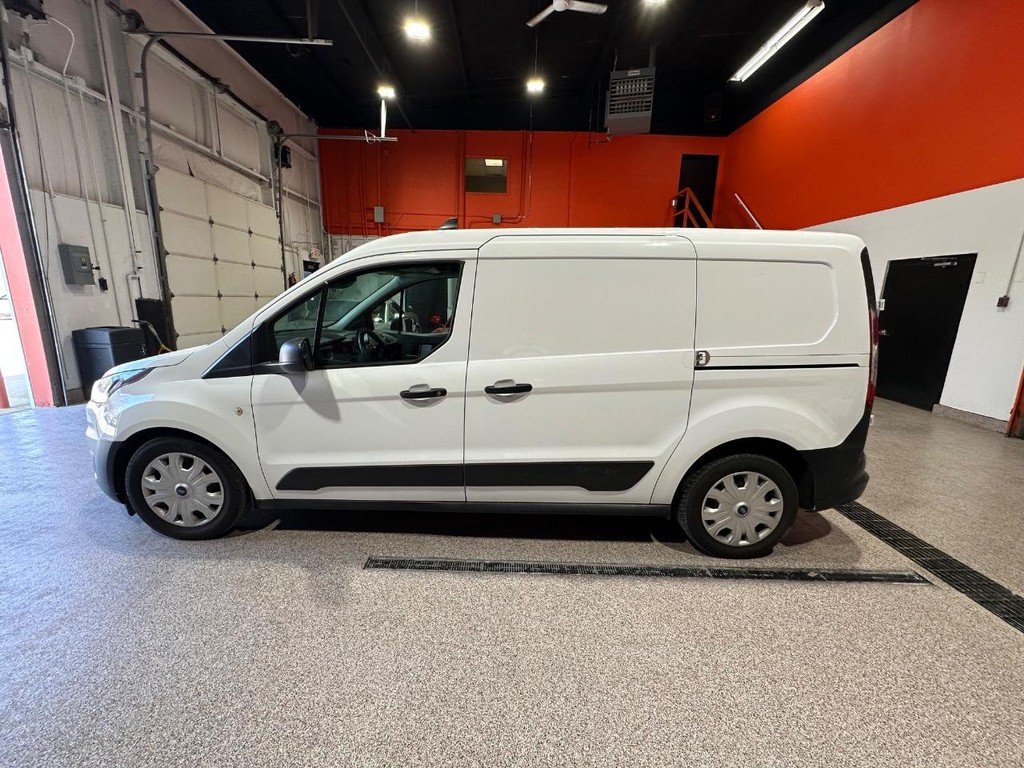 Ford Transit Connect Van Vehicle Full-screen Gallery Image 4