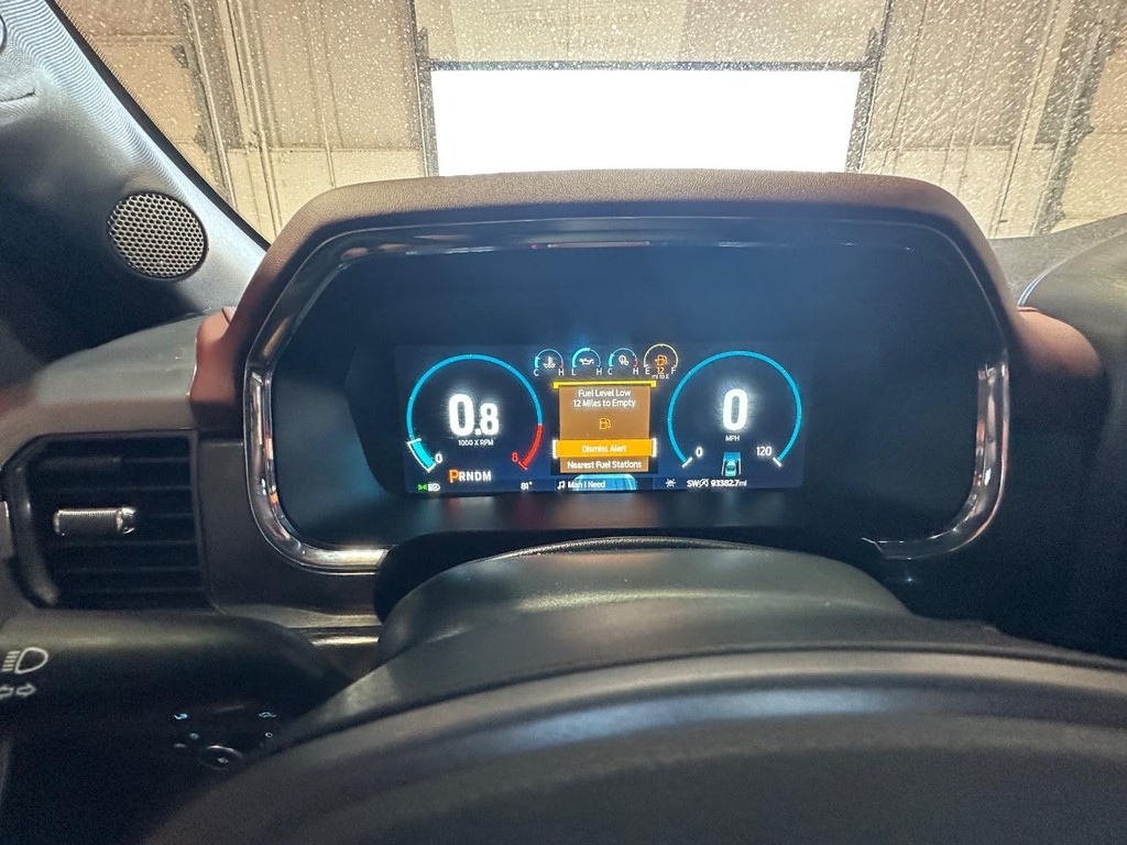 Ford F-150 Vehicle Full-screen Gallery Image 25