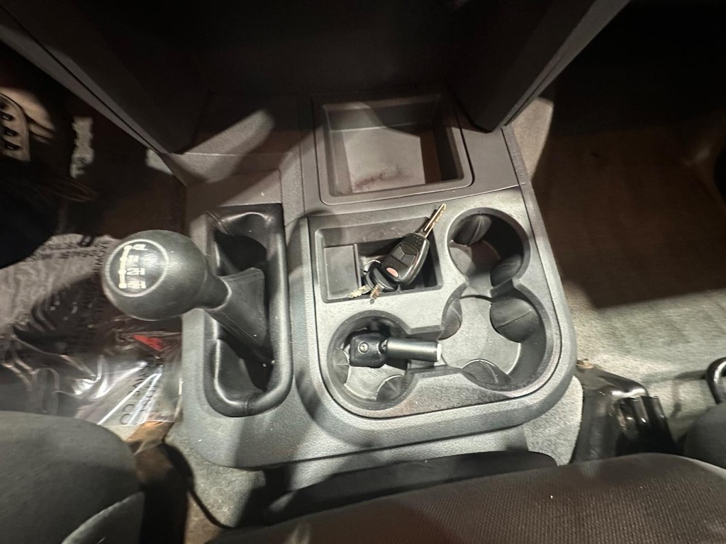 Dodge Ram 2500 Vehicle Full-screen Gallery Image 21