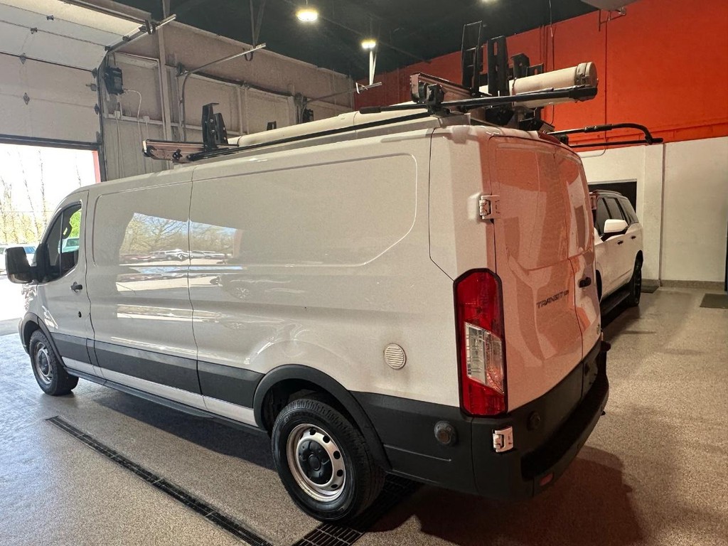 Ford Transit Cargo Van Vehicle Full-screen Gallery Image 5