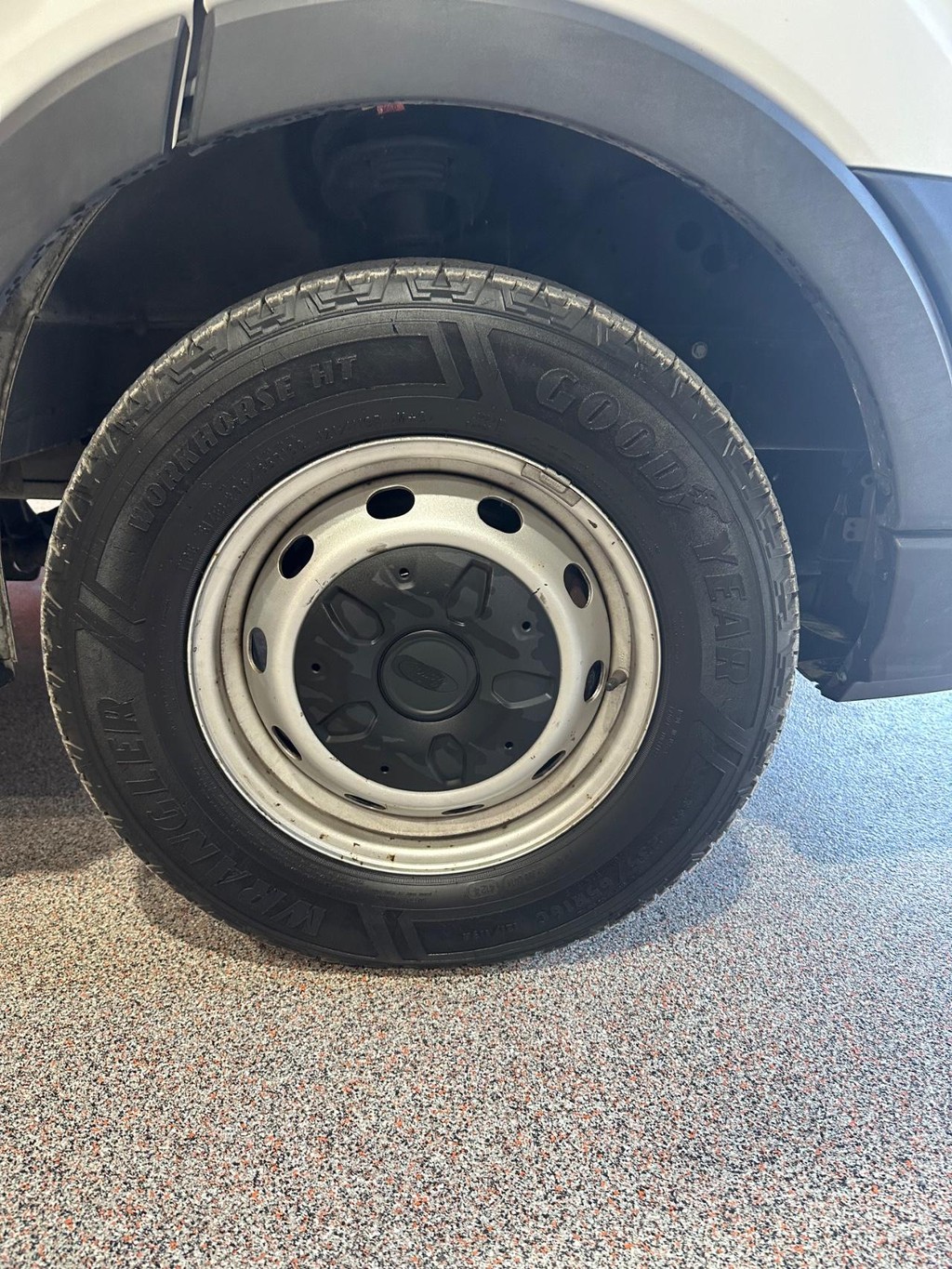 Ford Transit Cargo Van Vehicle Full-screen Gallery Image 7