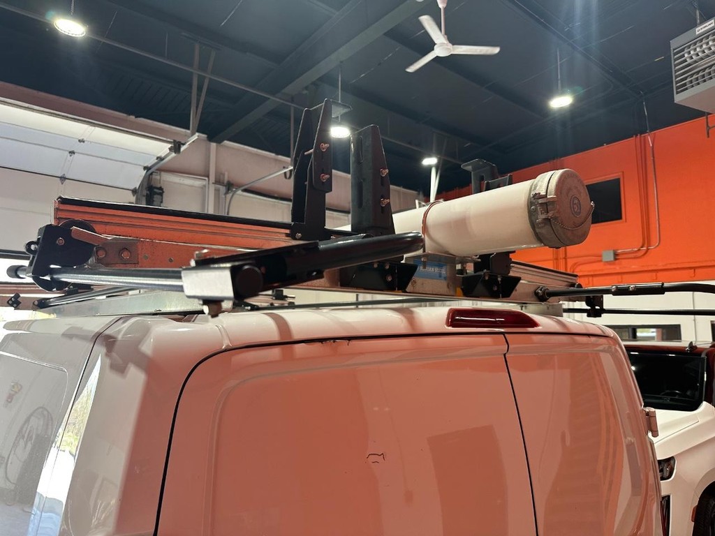 Ford Transit Cargo Van Vehicle Full-screen Gallery Image 16