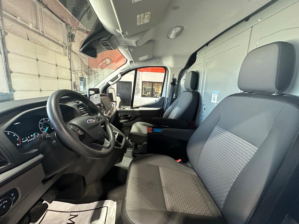 Ford Transit Cargo Van Vehicle Full-screen Gallery Image 19