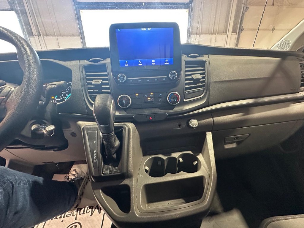 Ford Transit Cargo Van Vehicle Full-screen Gallery Image 22