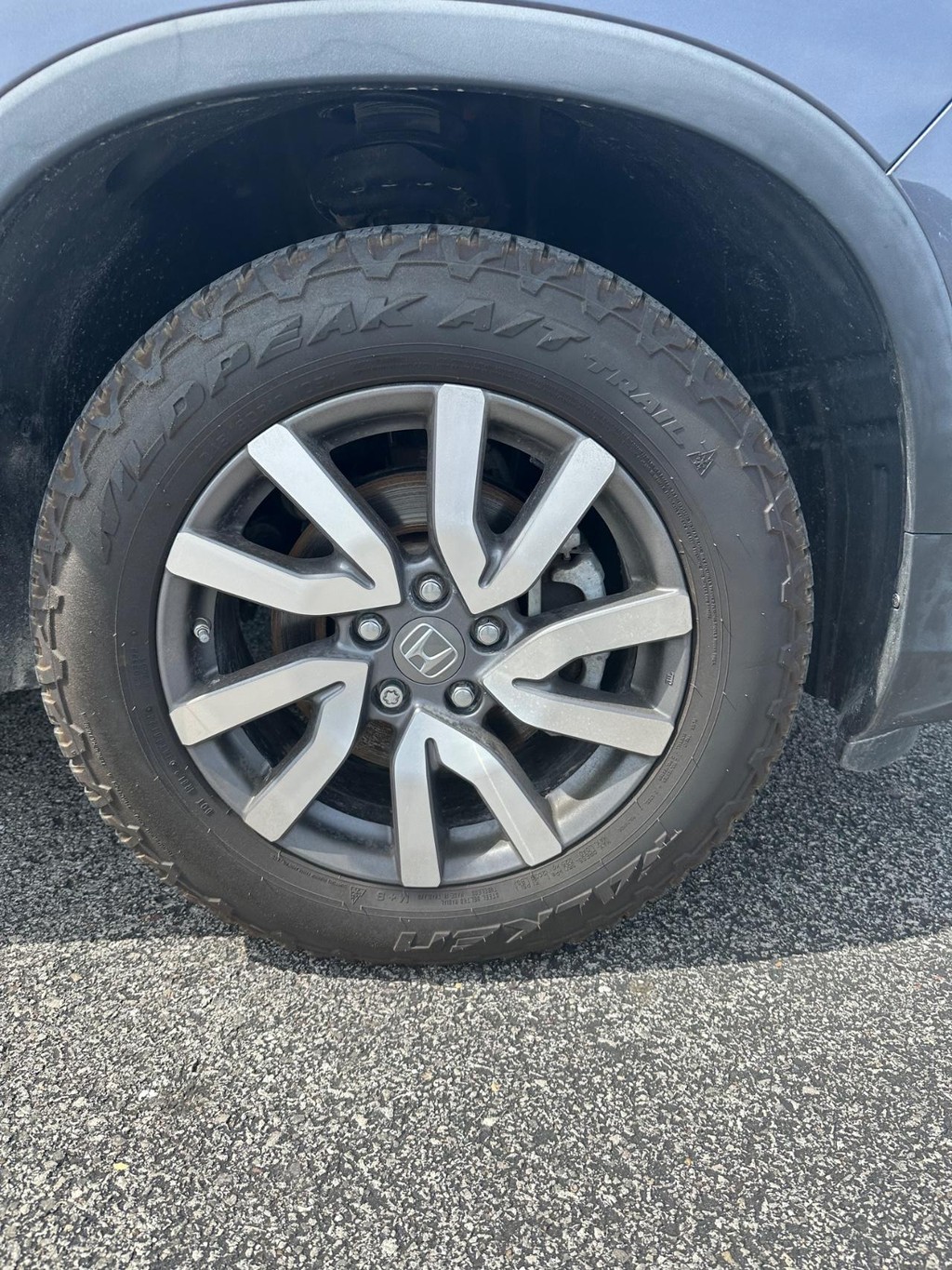 Honda Pilot Vehicle Full-screen Gallery Image 15