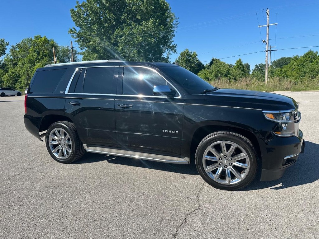 Chevrolet Tahoe Vehicle Full-screen Gallery Image 3
