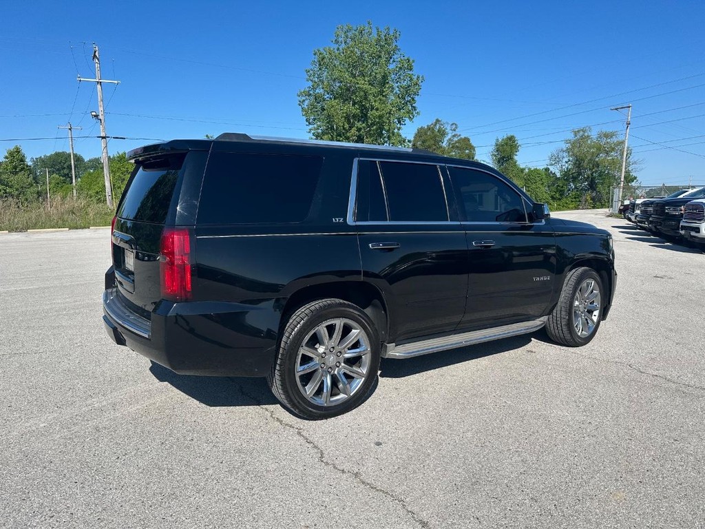 Chevrolet Tahoe Vehicle Full-screen Gallery Image 4