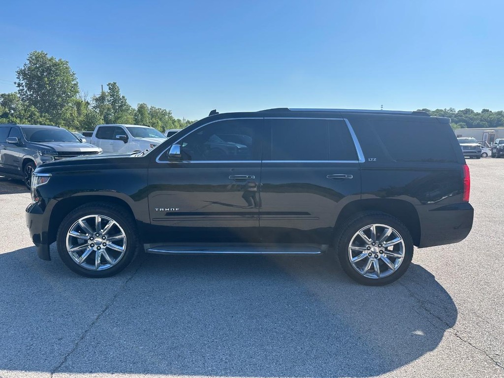 Chevrolet Tahoe Vehicle Full-screen Gallery Image 10