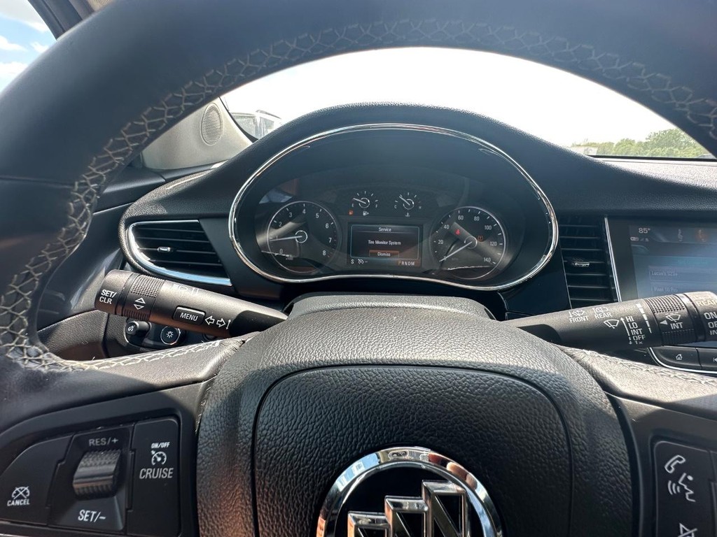 Buick Encore Vehicle Full-screen Gallery Image 12