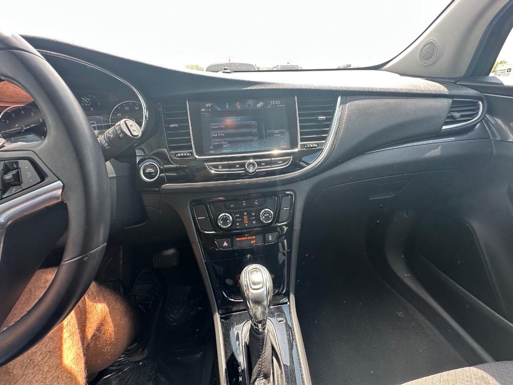 Buick Encore Vehicle Full-screen Gallery Image 14
