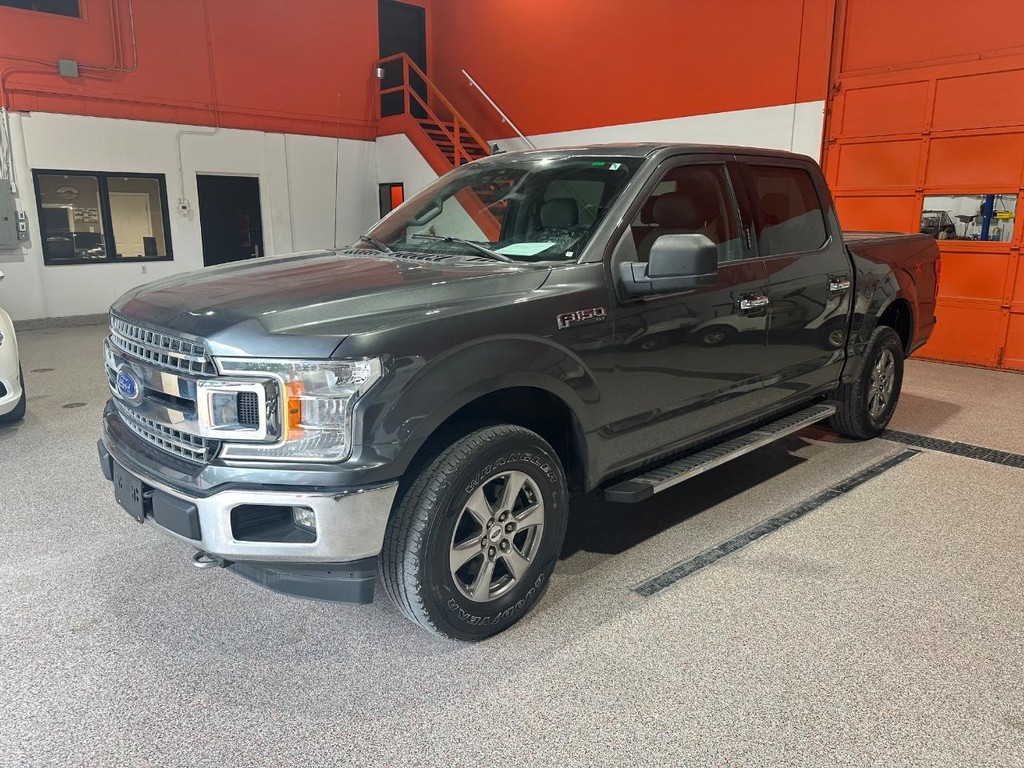 Ford F-150 Vehicle Full-screen Gallery Image 9