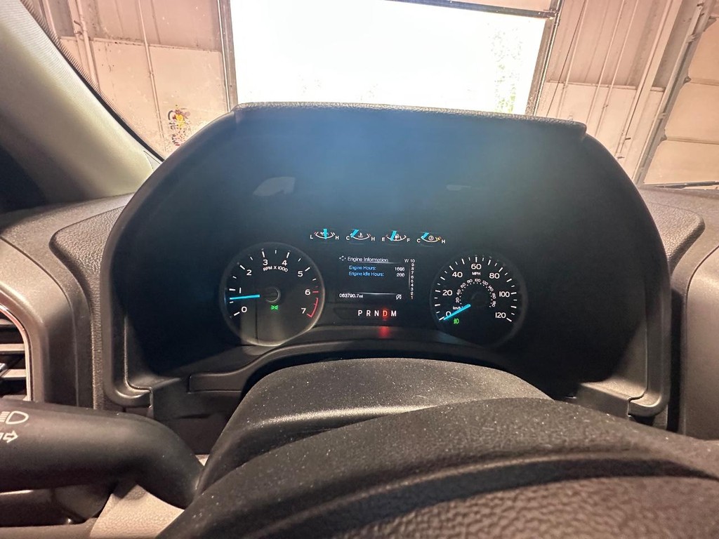 Ford F-150 Vehicle Full-screen Gallery Image 20