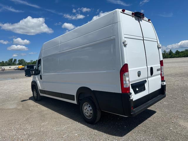 Ram ProMaster Cargo Van Vehicle Full-screen Gallery Image 5