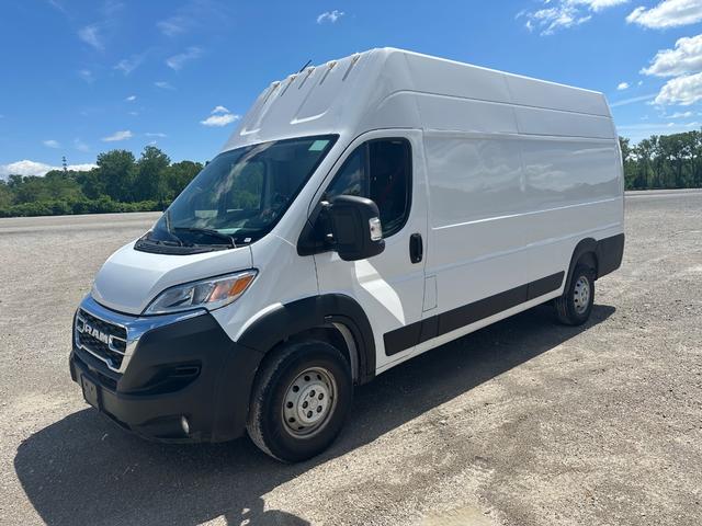 Ram ProMaster Cargo Van Vehicle Full-screen Gallery Image 8