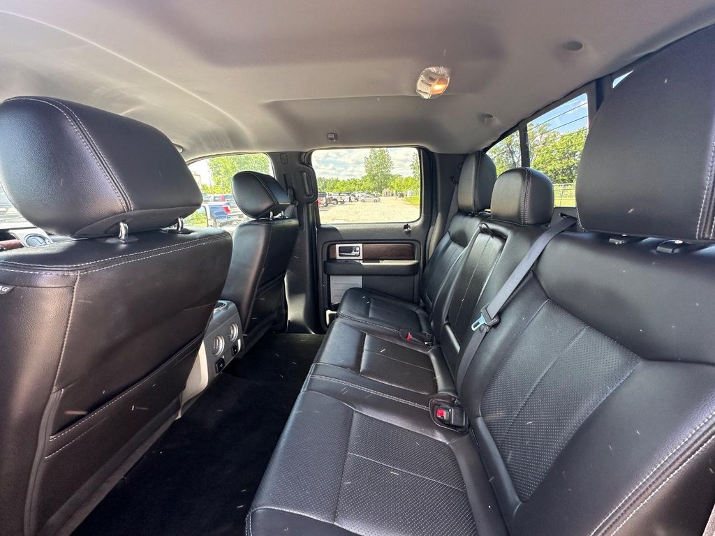 Ford F-150 Vehicle Full-screen Gallery Image 16