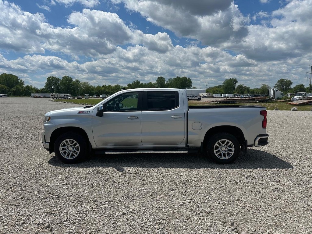 Chevrolet Silverado 1500 Vehicle Full-screen Gallery Image 6