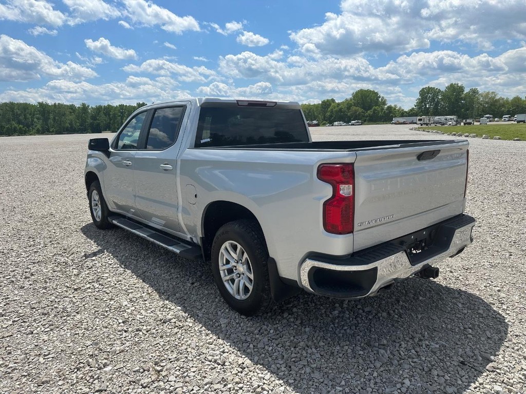 Chevrolet Silverado 1500 Vehicle Full-screen Gallery Image 7