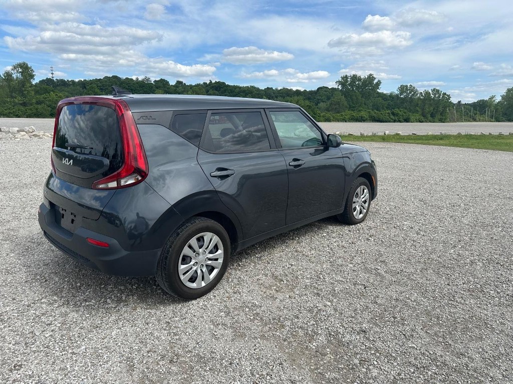 Kia Soul Vehicle Full-screen Gallery Image 2