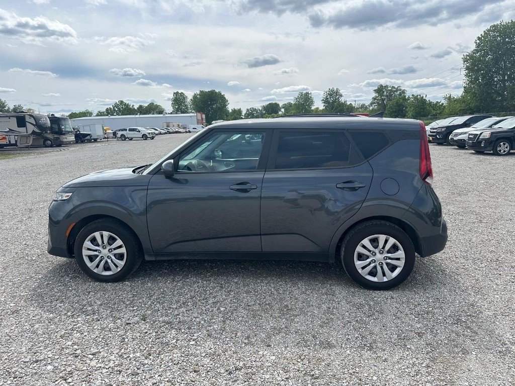 Kia Soul Vehicle Full-screen Gallery Image 5