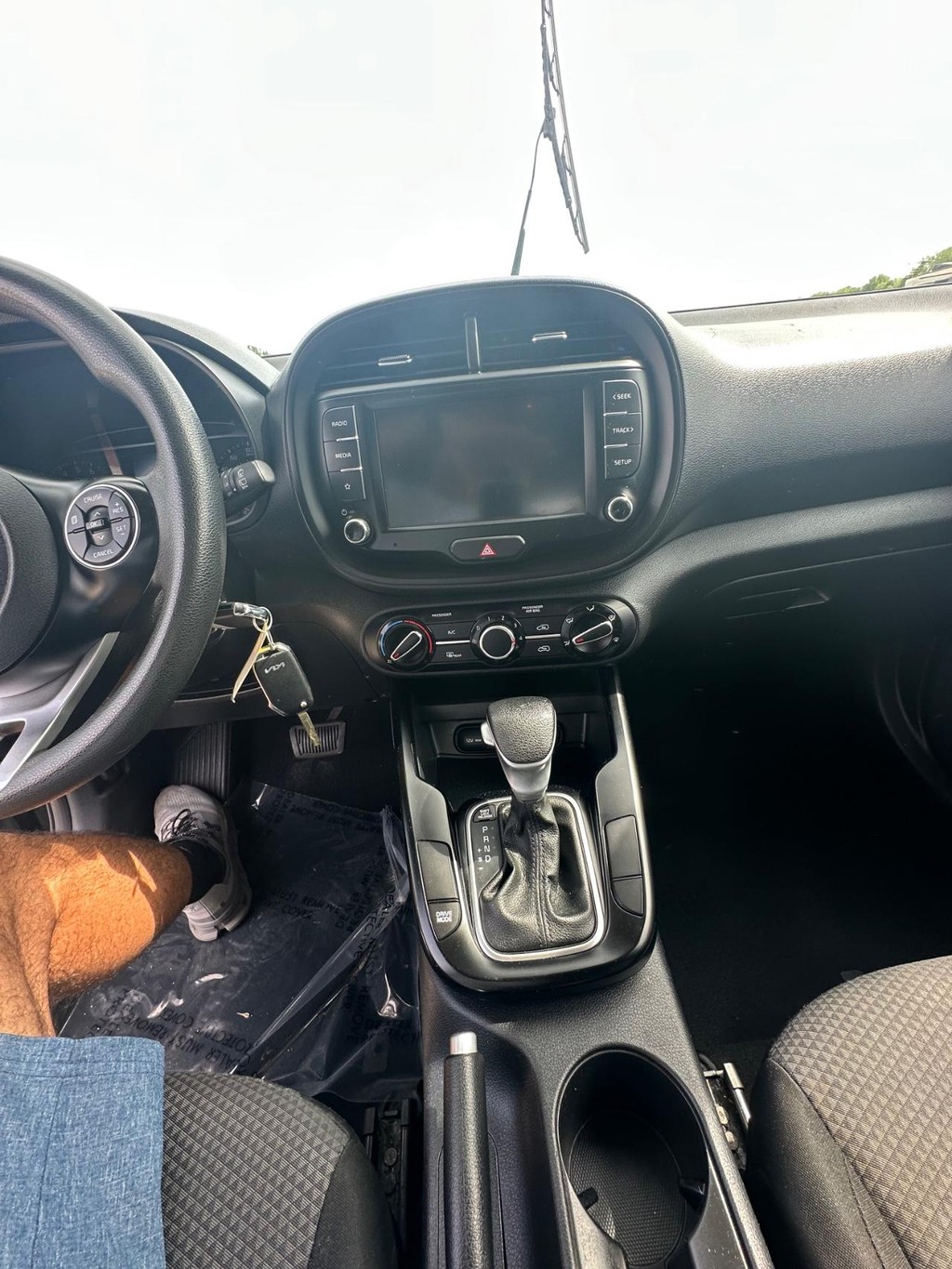 Kia Soul Vehicle Full-screen Gallery Image 16