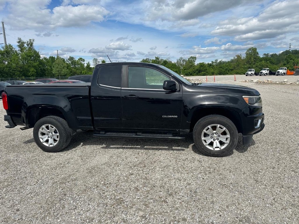 Chevrolet Colorado Vehicle Full-screen Gallery Image 03
