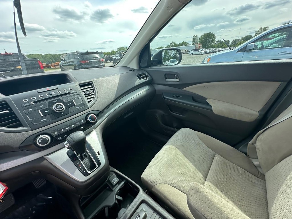Honda CR-V Vehicle Full-screen Gallery Image 19