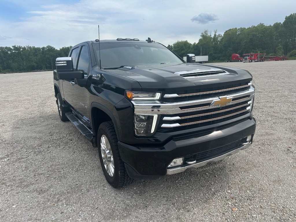 Chevrolet Silverado 2500HD Vehicle Full-screen Gallery Image 2