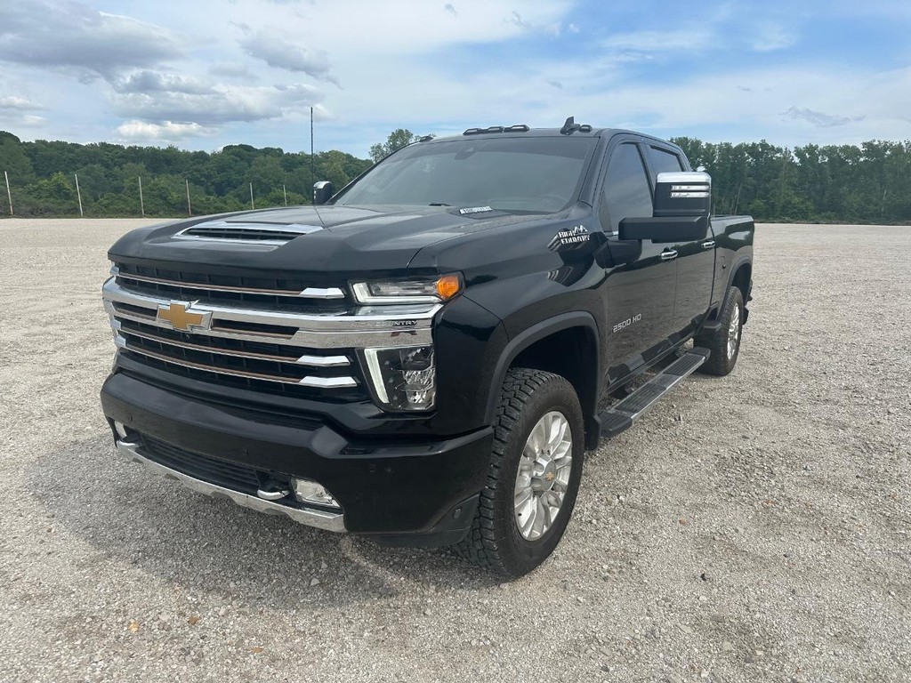 Chevrolet Silverado 2500HD Vehicle Full-screen Gallery Image 10