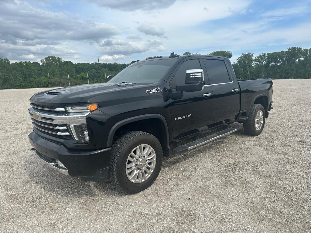 Chevrolet Silverado 2500HD Vehicle Full-screen Gallery Image 11