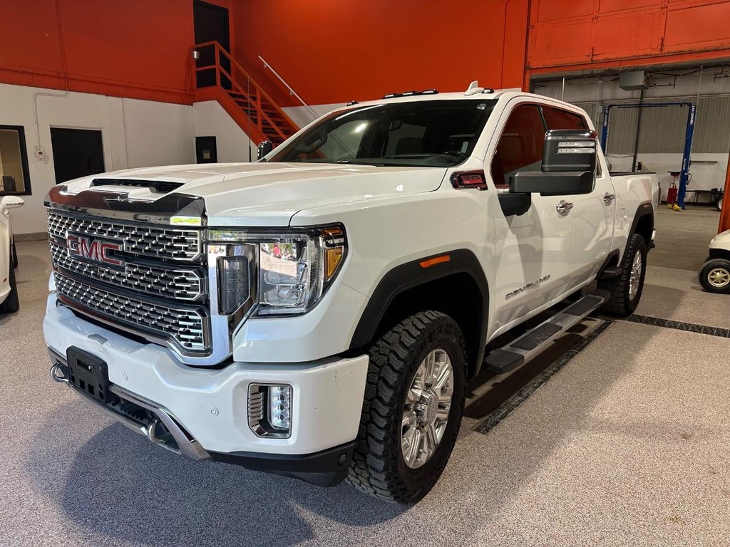 GMC Sierra 3500HD Vehicle Full-screen Gallery Image 9