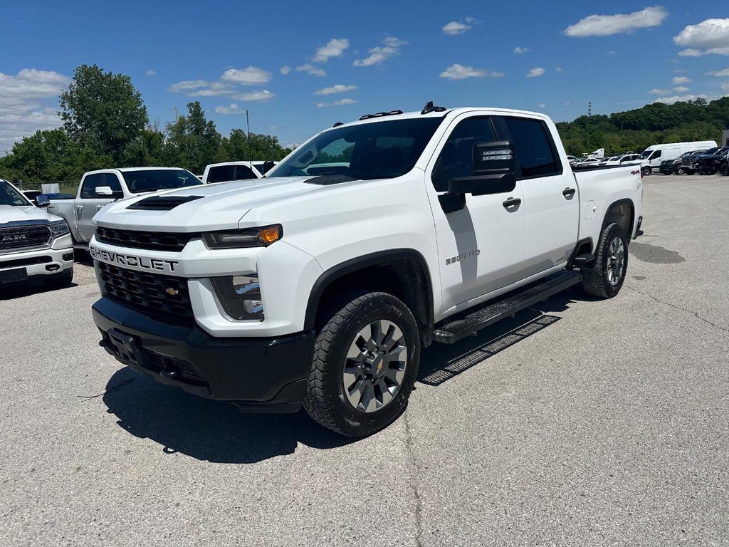 Chevrolet Silverado 2500HD Vehicle Full-screen Gallery Image 6