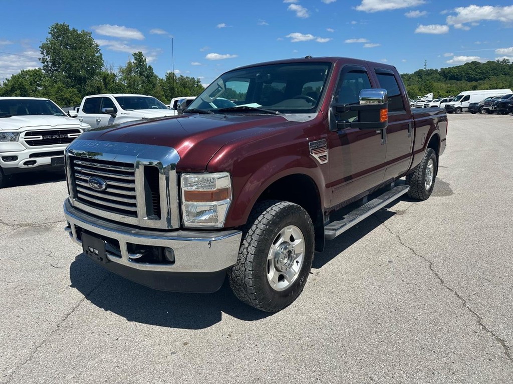 Ford Super Duty F-250 SRW Vehicle Full-screen Gallery Image 10