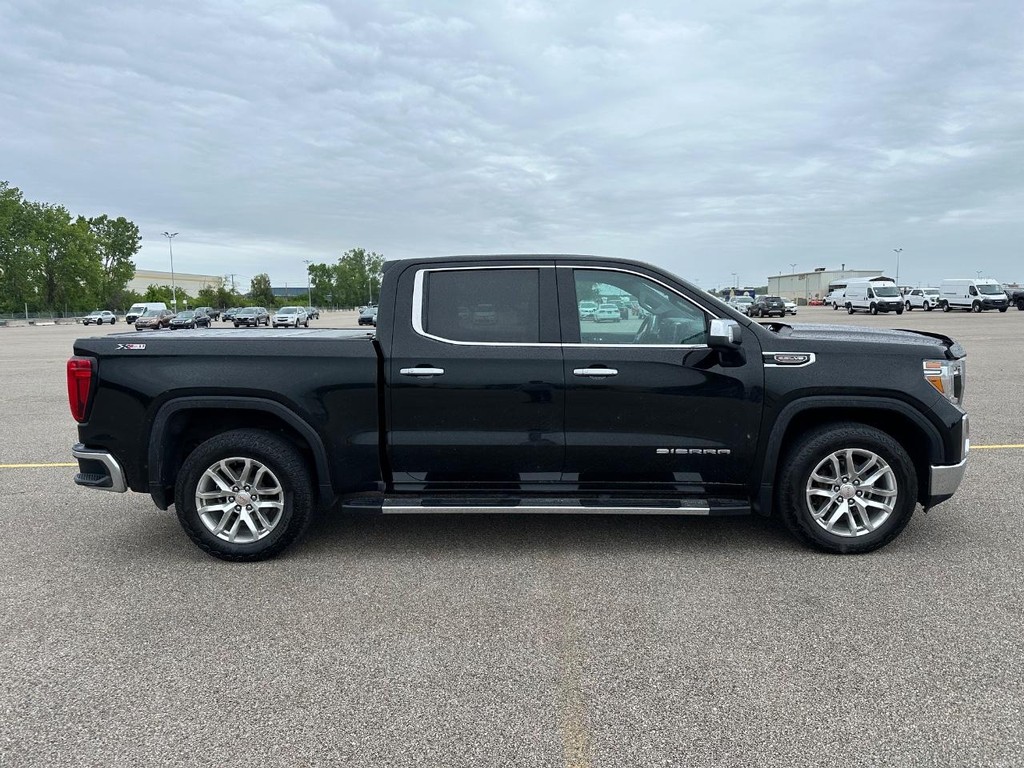 GMC Sierra 1500 Vehicle Full-screen Gallery Image 4