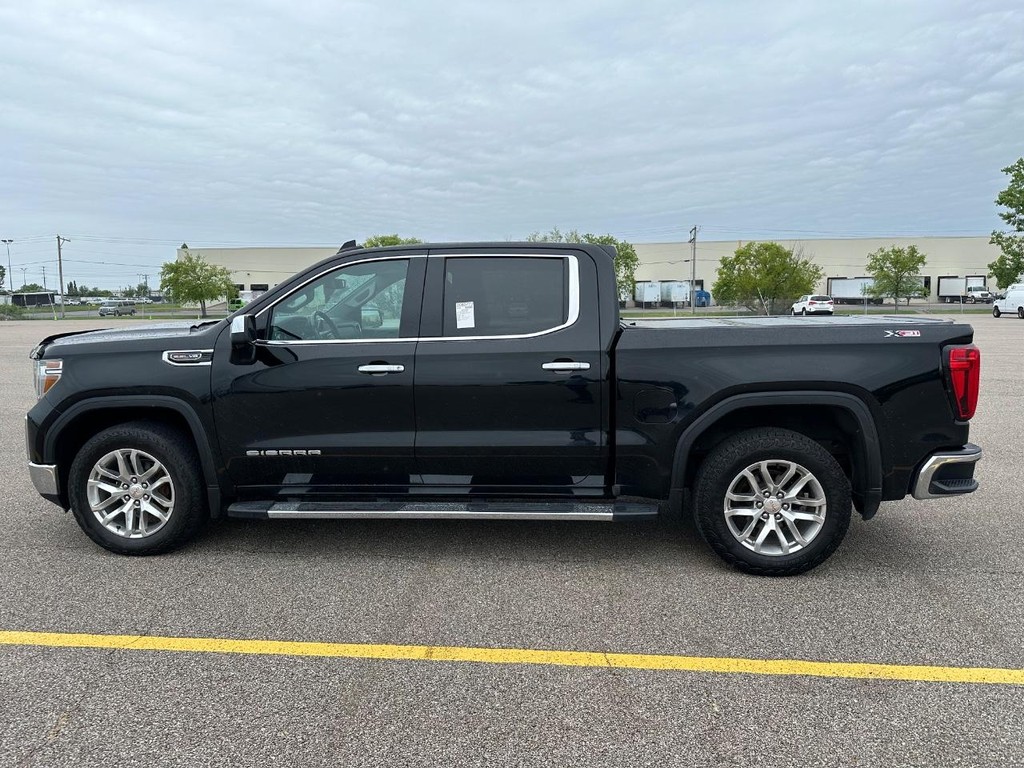 GMC Sierra 1500 Vehicle Full-screen Gallery Image 6