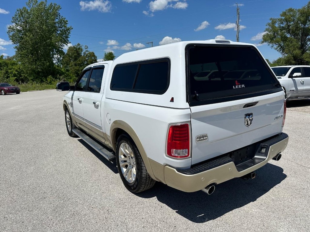 Ram 1500 Vehicle Full-screen Gallery Image 3