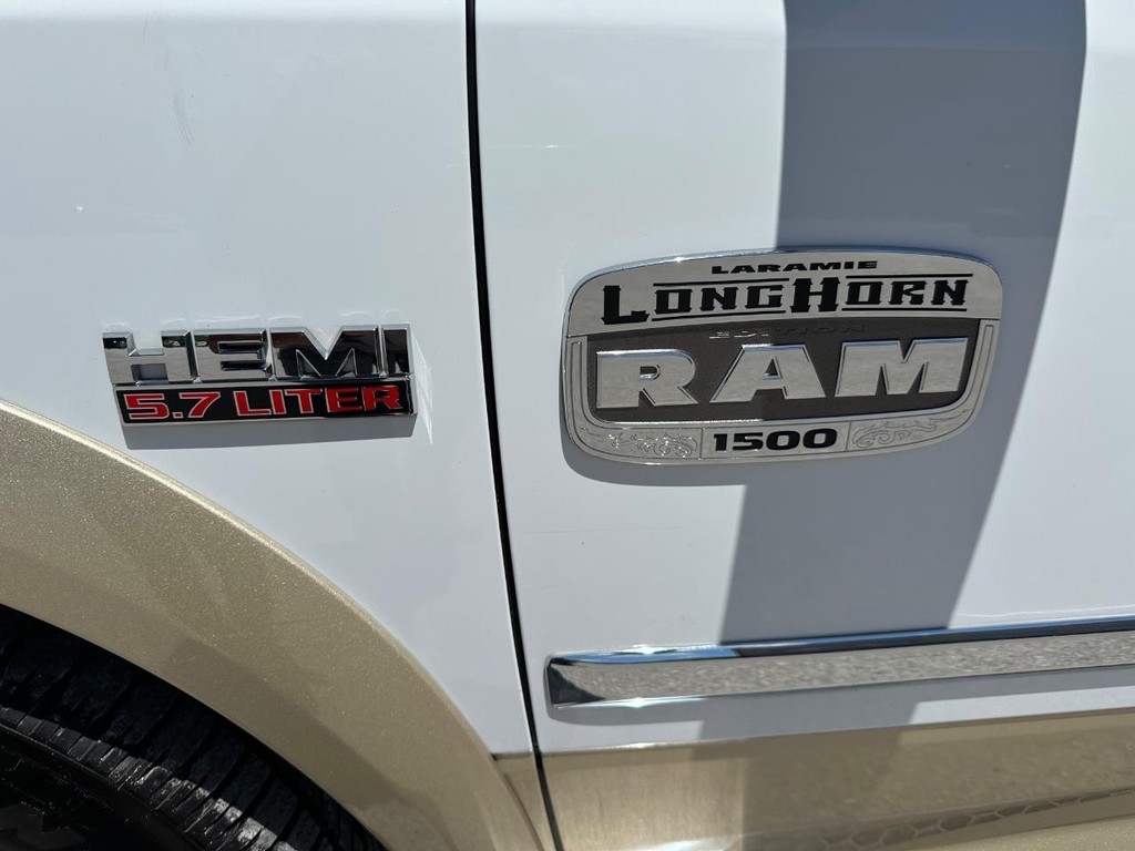 Ram 1500 Vehicle Full-screen Gallery Image 13