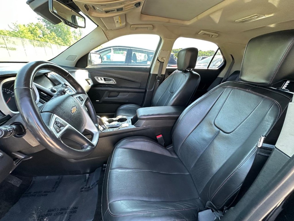 Chevrolet Equinox Vehicle Full-screen Gallery Image 13