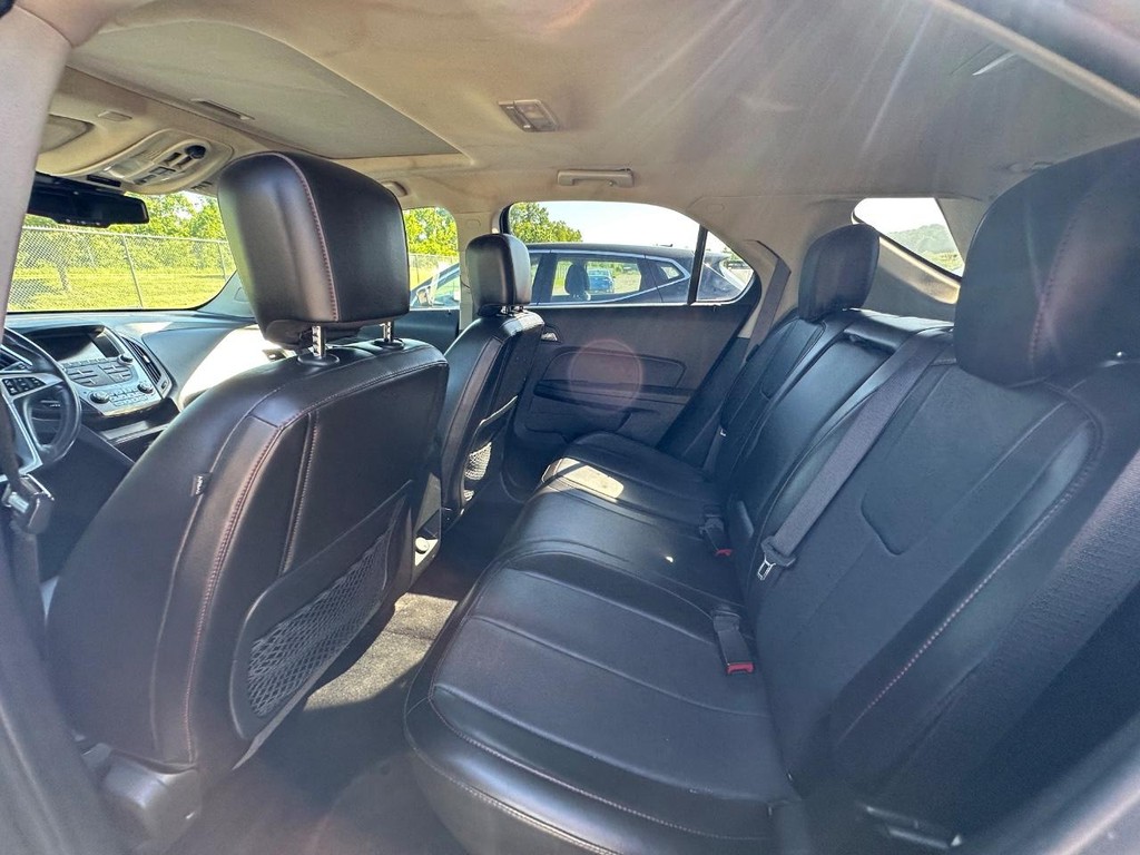 Chevrolet Equinox Vehicle Full-screen Gallery Image 14