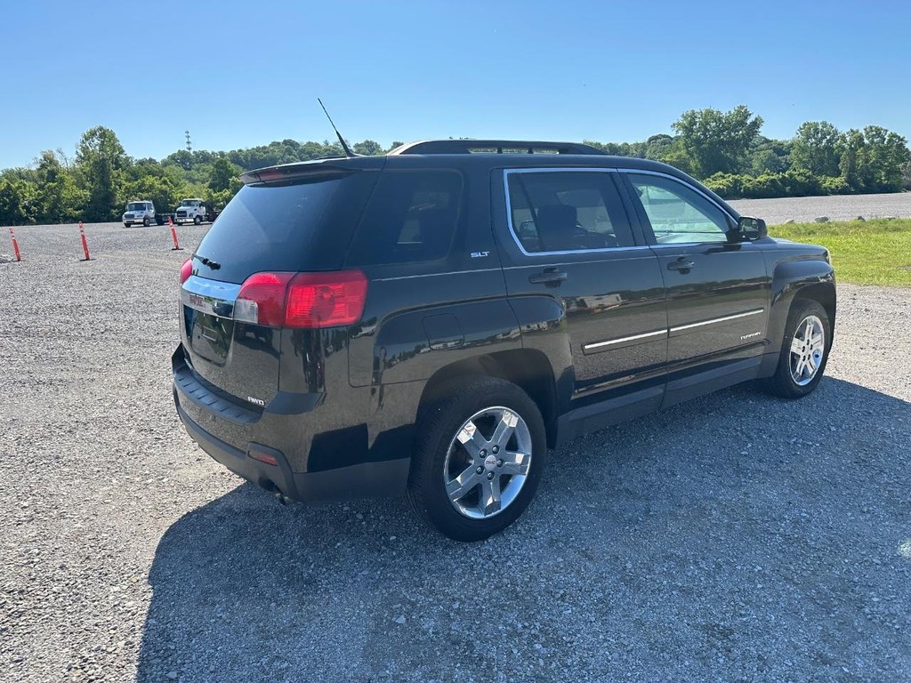 GMC Terrain Vehicle Full-screen Gallery Image 5