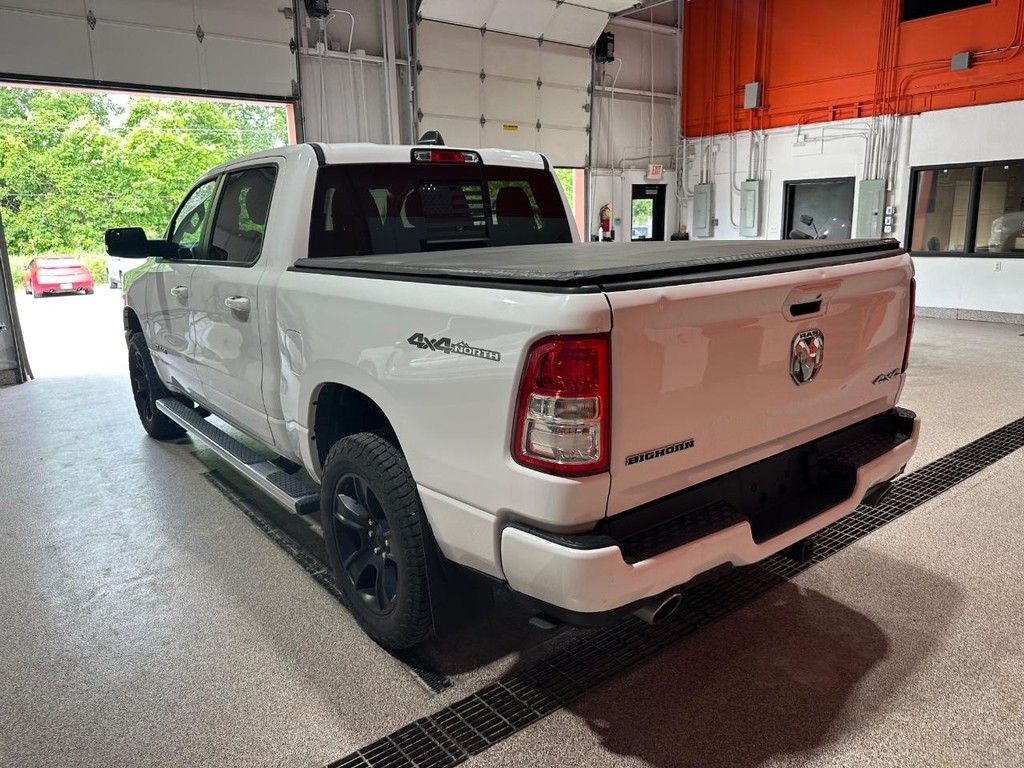 Ram 1500 Vehicle Full-screen Gallery Image 3