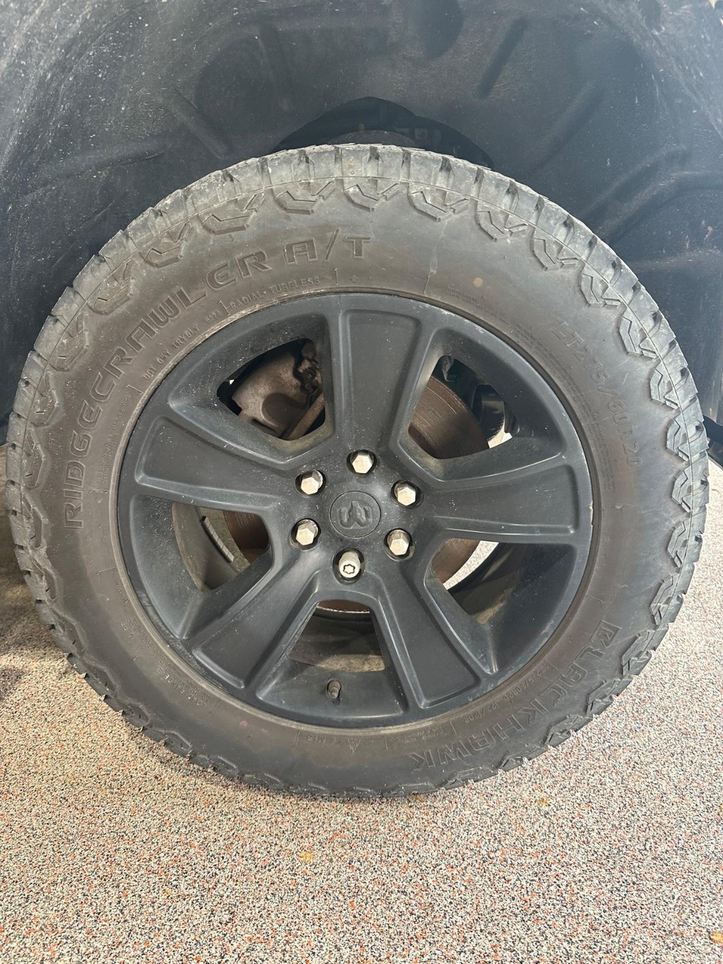 Ram 1500 Vehicle Full-screen Gallery Image 16